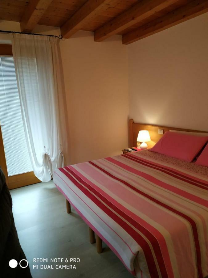 Agriturismo Il Girasole Фелтре Екстериор снимка